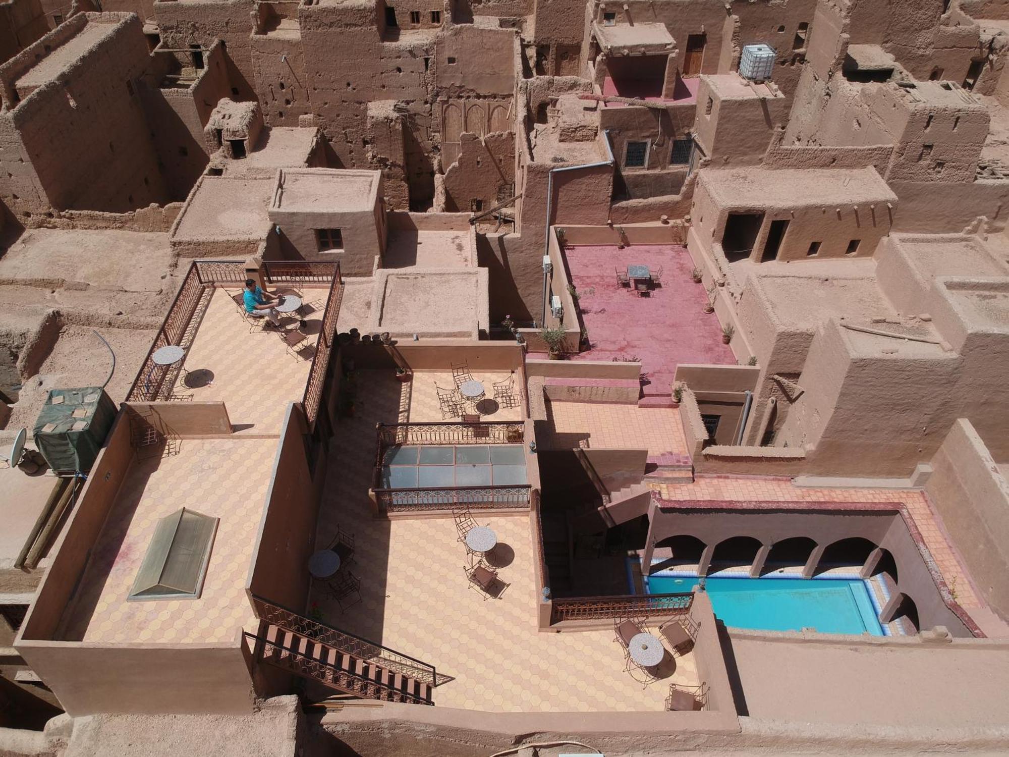 Gite Elkhorbat Tinejdad Exterior foto